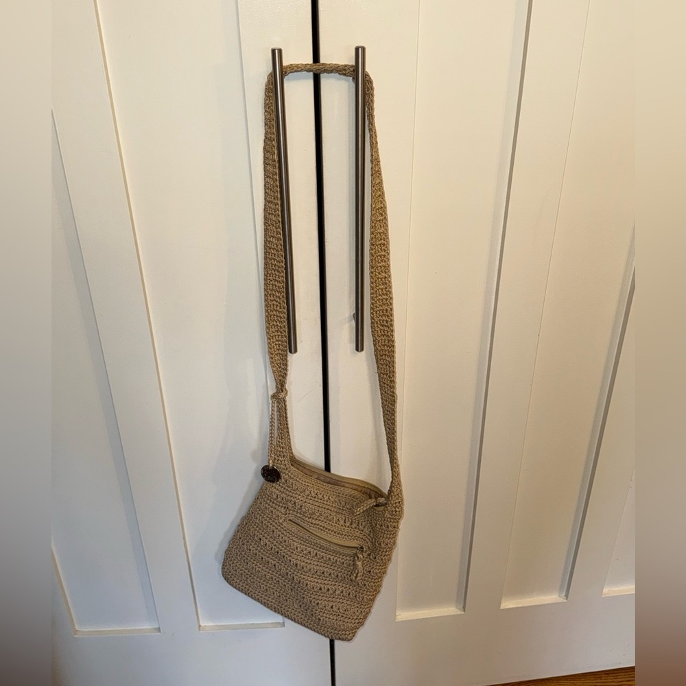 Brown crochet crossbody